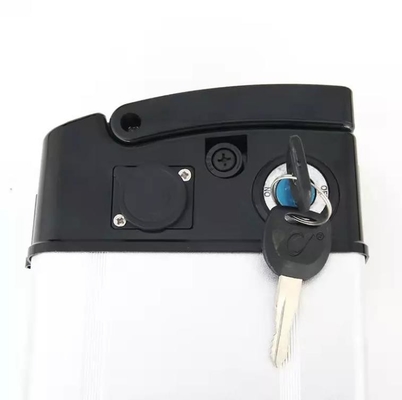 TB108 48v 12ah Li Ion Battery 18650 Batterie de bouteille d'eau pour vélo électrique