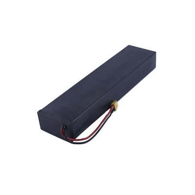 capacité de remplissage électrique du mode 7.8Ah de cv de cc de batterie au lithium de la moto 3.7V