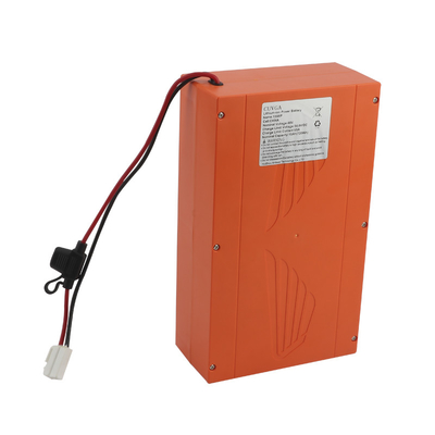 Batterie au lithium-ion adaptée aux besoins du client de la batterie 200Ah 72V 20Ah du scooter électrique 72V